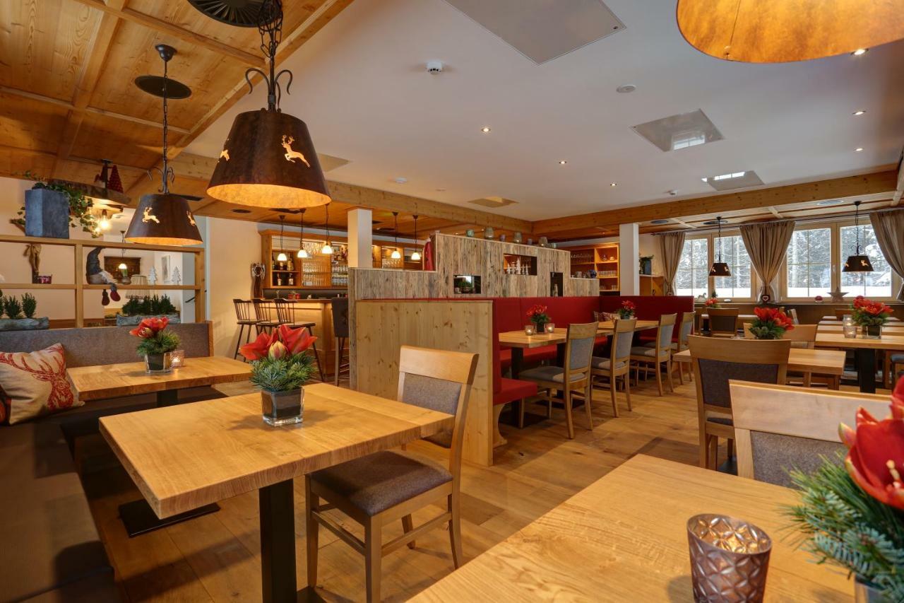Koesslerhof Hotel Sankt Anton am Arlberg Bagian luar foto